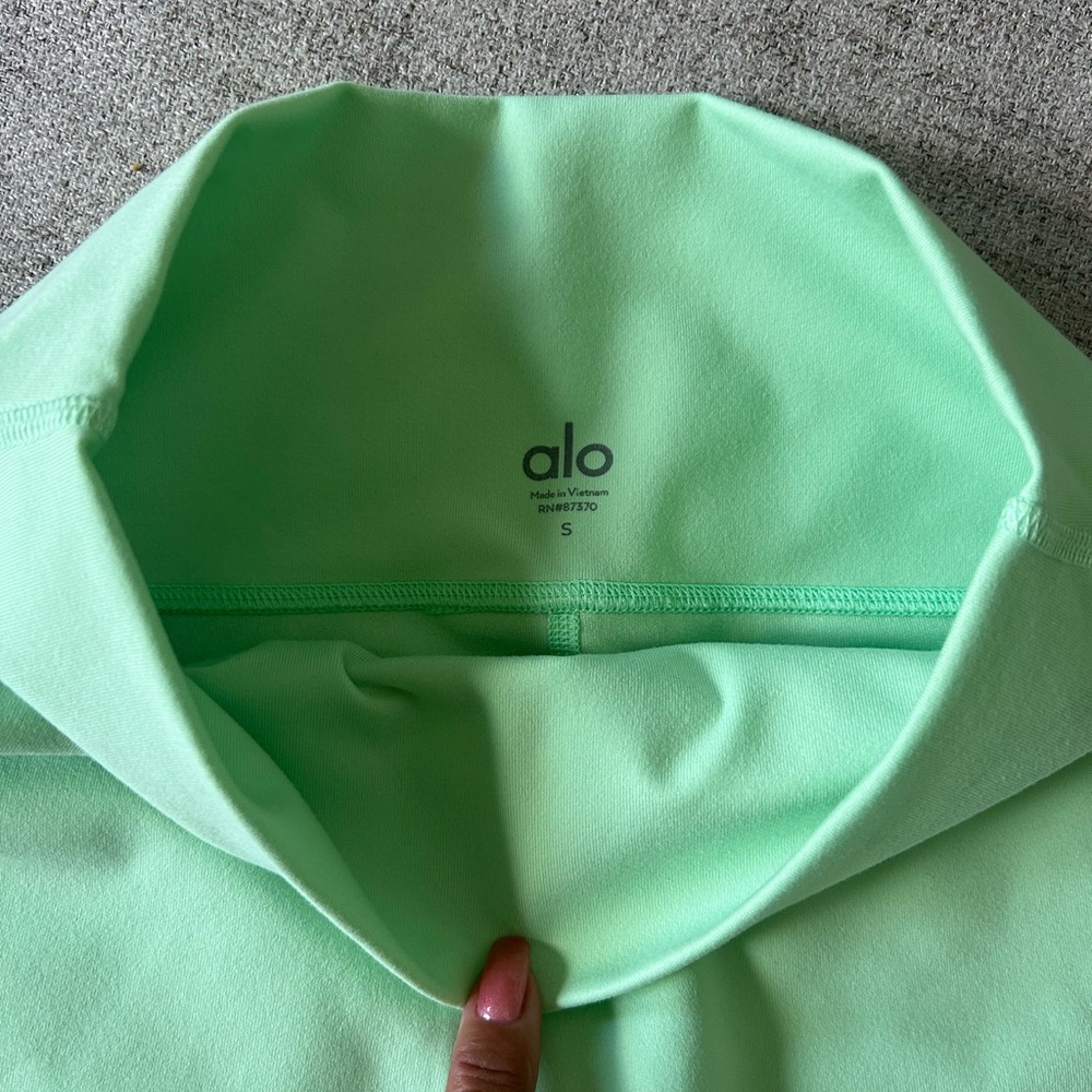 I bought wrong size but I took the tag off before i tryed